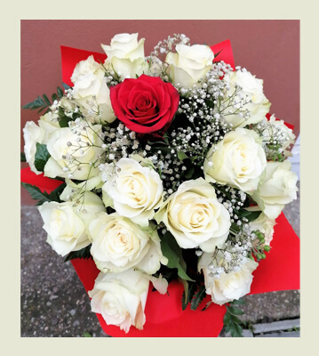 Buchet trandafiri
